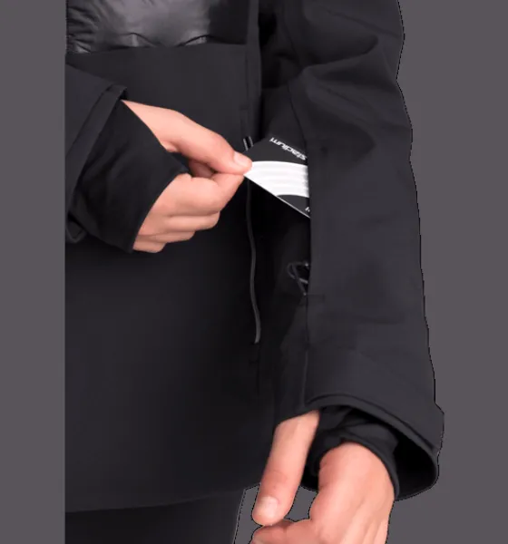 j_flow_softshell_jacket_5-2.webp Everest Outdoor Varma Jackor | Skidjackor<J Flow Softshell Jacket BLACK SHINY