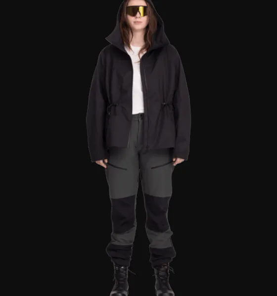 w_fay_shell_jacket_2.webp Everest Outdoor Skaljackor | Tunna jackor<W Fay Shell Jacket BLACK